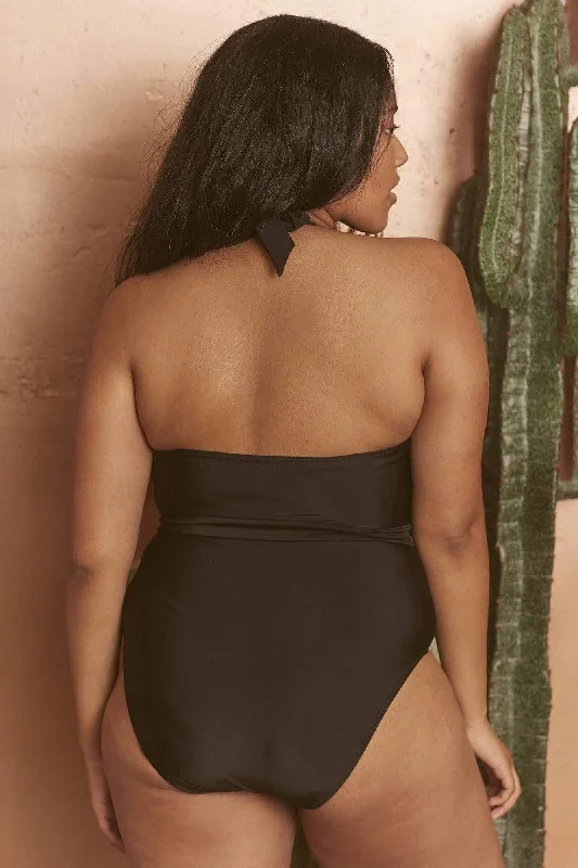 black-belted-halterneck-swimsuit-curve