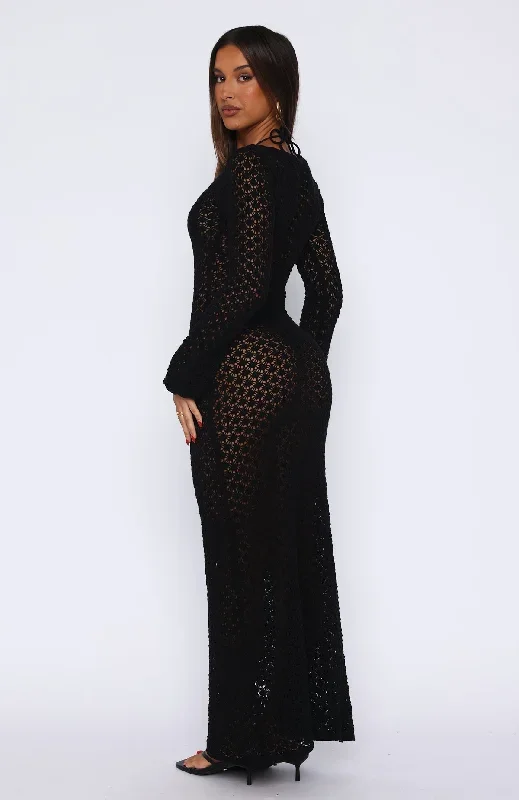 embrace-it-all-long-sleeve-maxi-dress-black