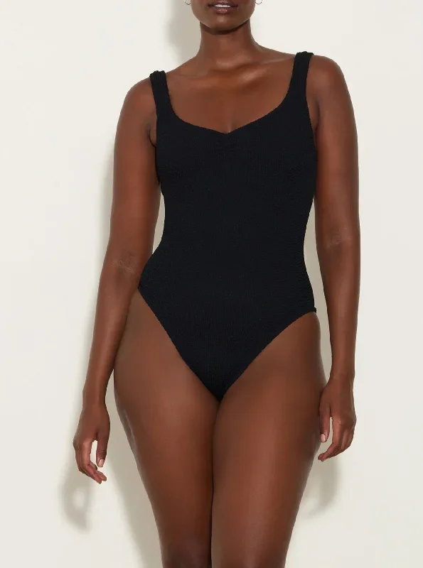 hunza-g-tonya-one-piece-black