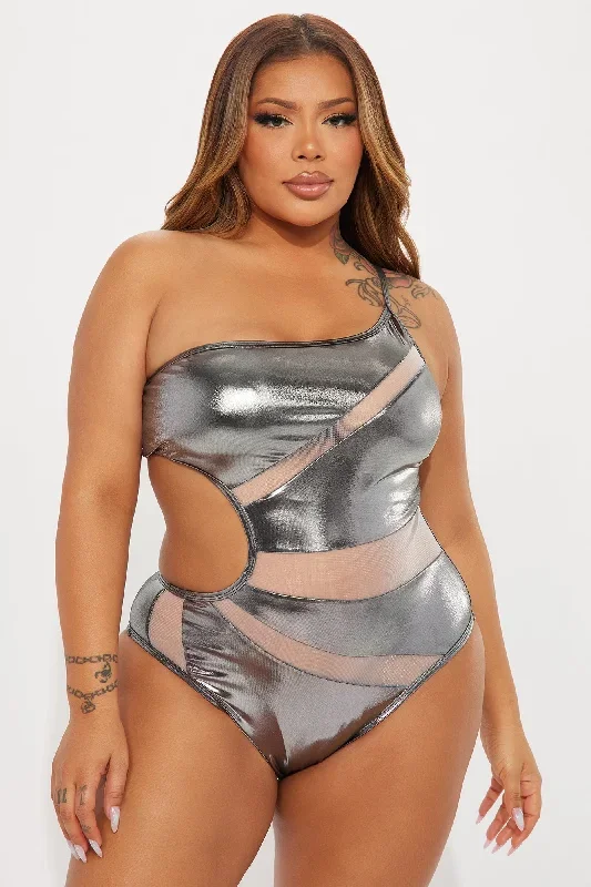 juliette-1-piece-swimsuit-silver