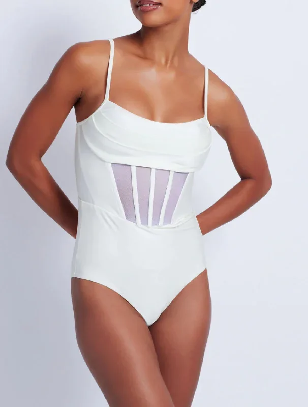 patbo-corset-waist-one-piece-white