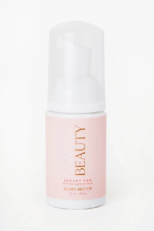 Pink Lily Beauty Luxury Tan Travel Sunless Tanning Foam Self Tanner - Light Medium